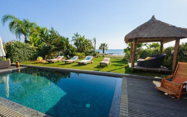 Oceanview Luxury Villa 038