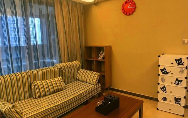Sanya Linglong Lulushun Hotel