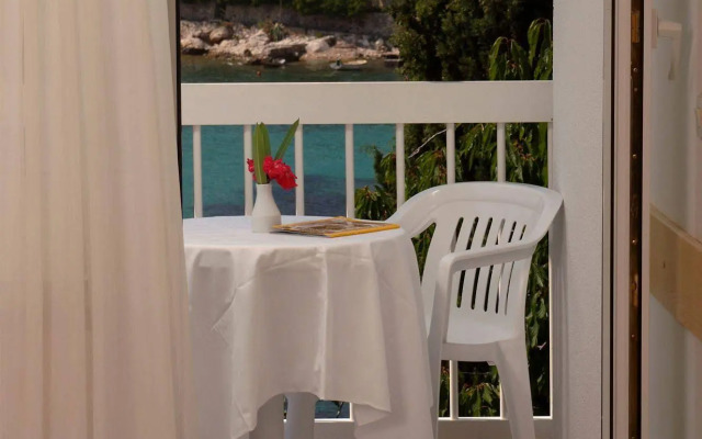 Orphee Hotel