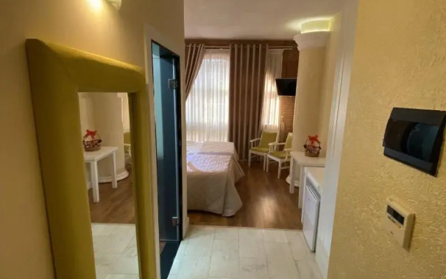 The Red Bricks Hotel