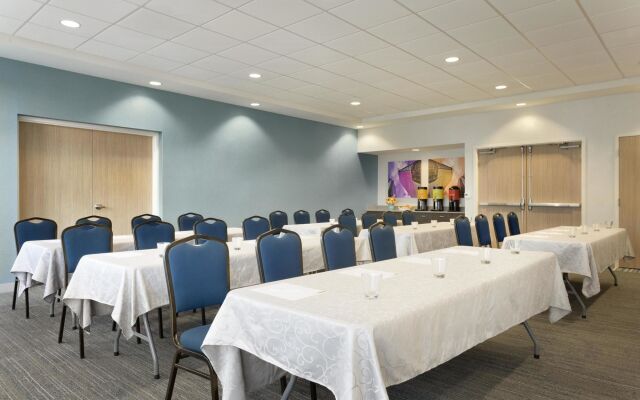 Home2 Suites by Hilton Milton Ontario