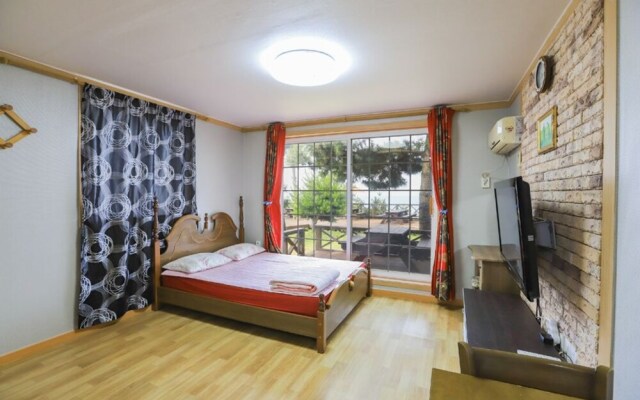 Samcheok Donghae Pension