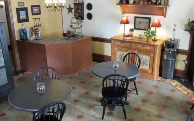 1777 Americana Inn Ephrata