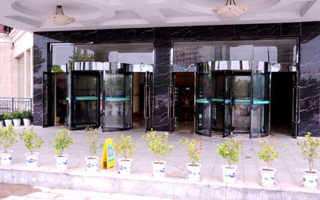 GreenTree Inn Dongtai Jianggang Yingbin Road Gangcheng Avenue Business Hotel