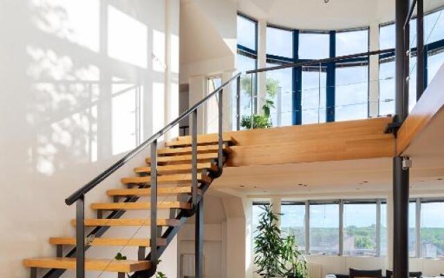 Apartment Penthouse Festina Lente