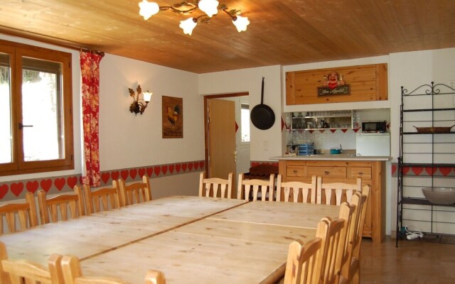 Beautiful Chalet in Champagny-en-vanoise With Sauna