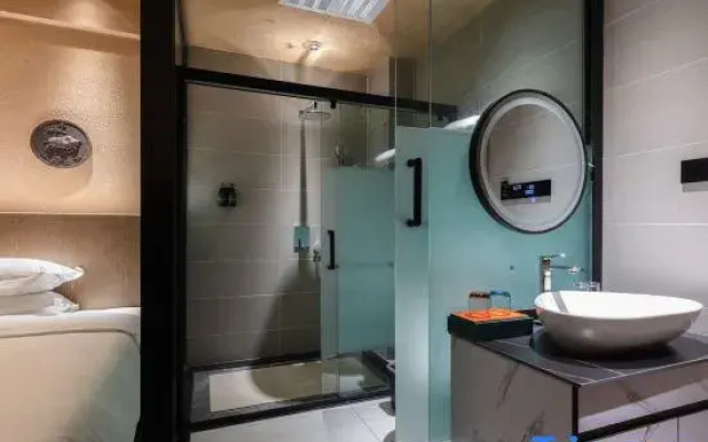 Choose Love Hotel (Pu'er High Speed Railway Station Branch)