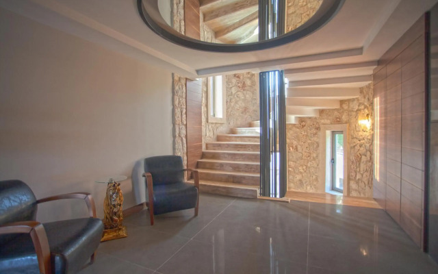 Molino Hotel