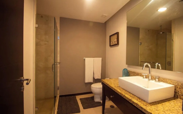 Condo Bay-Bgm By Trvl2Hm