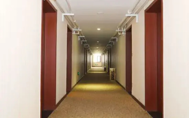 Diamond Apartments