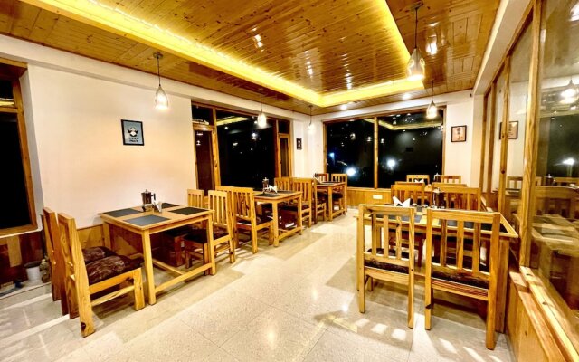 Manali Outdoor Retreat by Sheosante