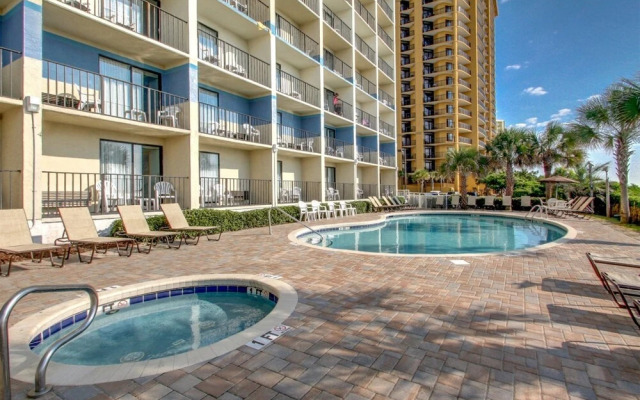 Carolinian Resort 335