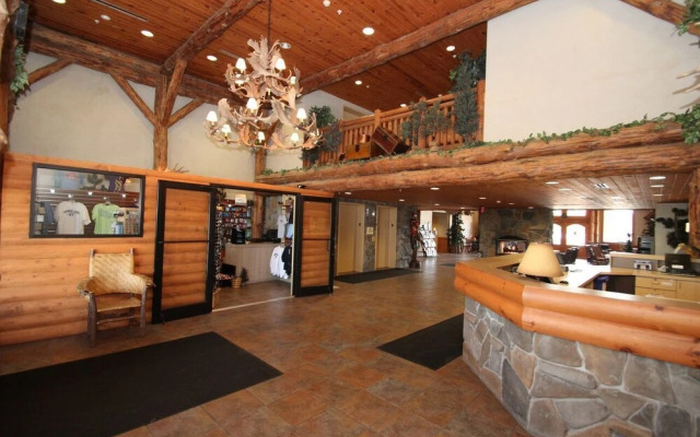 Darien Lake Lodge on the Lake