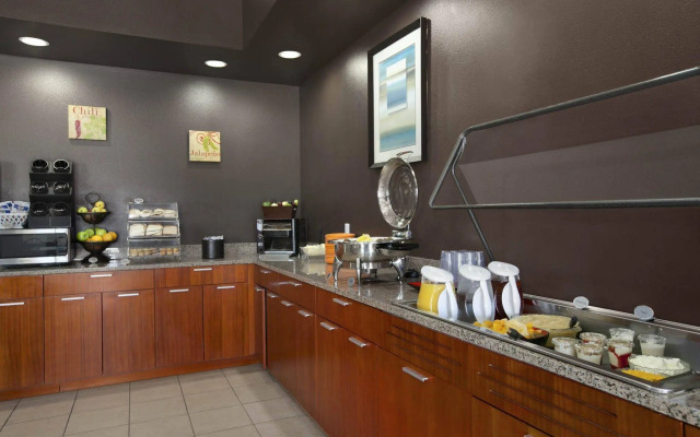 Best Western Plus Peppertree Inn At Omak