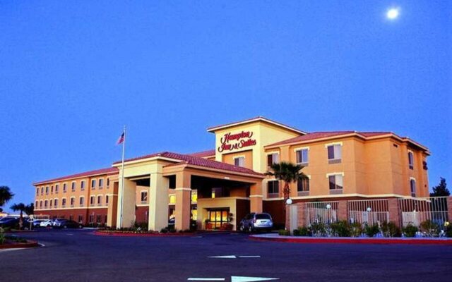 Hampton Inn & Suites Palmdale