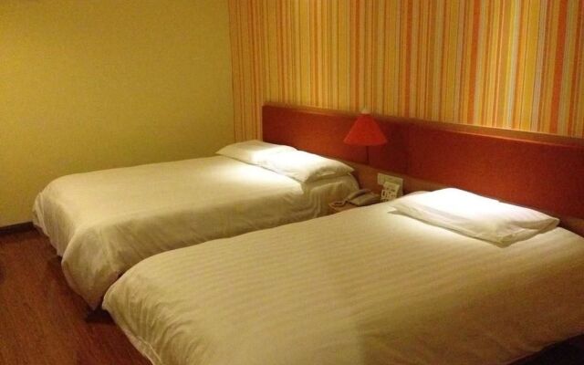 GreenTree Alliance YanTai YingChun Street Green Homeland Hotel