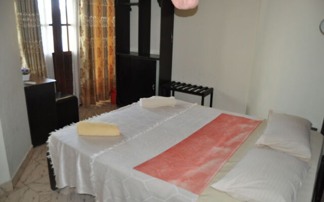 Nilketha Villa Eco Hotel