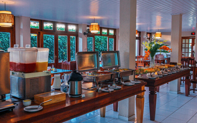 Ayla Praia Hotel