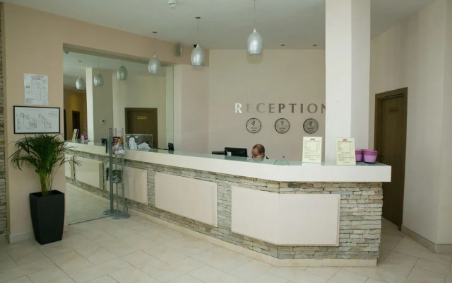 St. John Hill Suites Hotel