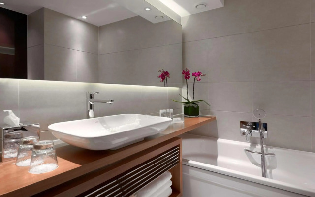 Staybridge Suites London - Vauxhall by IHG