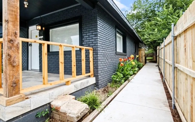 Harmony Studio 5min-asian Dist Full Kitchen
