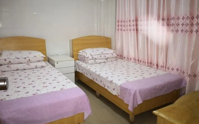 Huadu Hostel