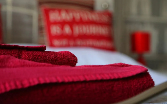 The Old Millhouse Inn