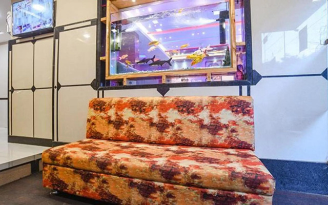 Collection O 70306 New Royal Palace