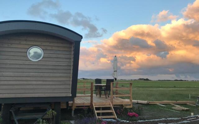Schäferwagen Tiny House auf dem Friesenhof