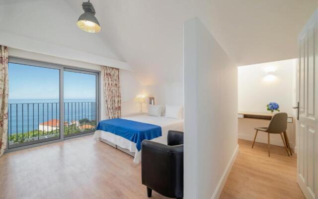 Villa do Mar IV by OurMadeira