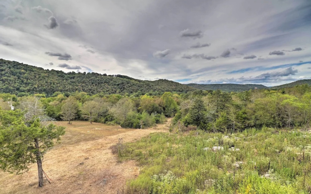 Updated Mtn View Studio w/ Loft - Near River!