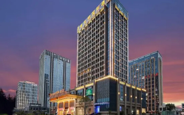 Vienna International Hotel (Yuhuan Wanda Plaza)