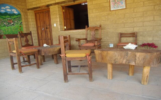 OYO Hostal Campestre Los Adobes