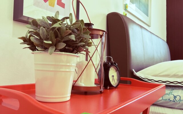 Vibrant Studio at Damansara Perdana