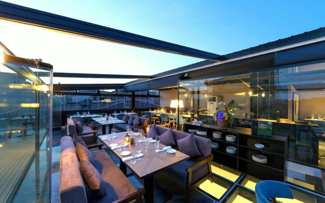 Walton Hotels Galata