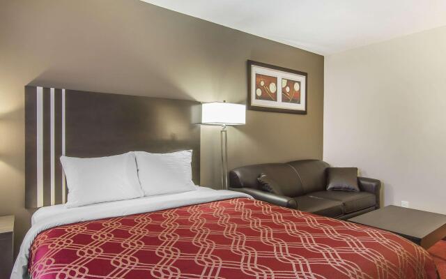 Econo Lodge Lethbridge