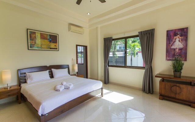 Seaview Tropical 3BR Pool Villa