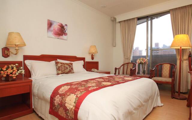 Crown Hotel