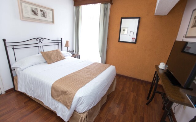 Pórtico Hotel & Galería