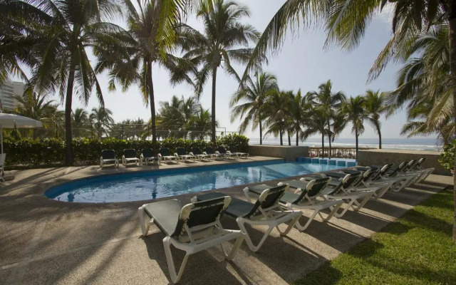 Ocean Breeze Acapulco