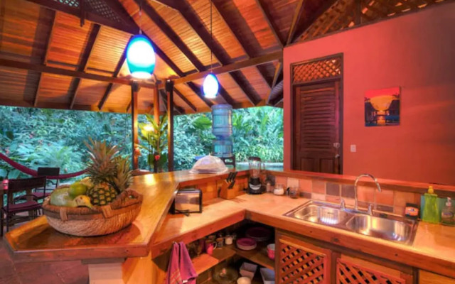 Geckoes Lodge