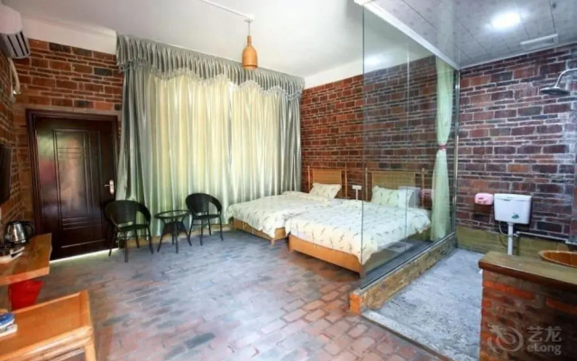 Yangshuo West Street Taste -Impress Holiday Hotel