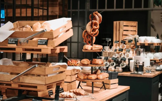 Feringapark Hotel by Coffee Fellows Hotels