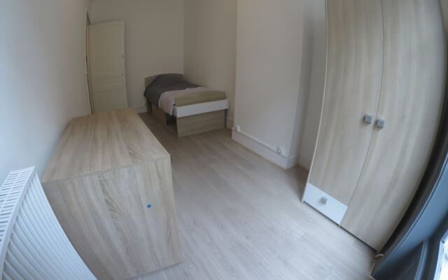 Appartement Rue Beaubrun City Room