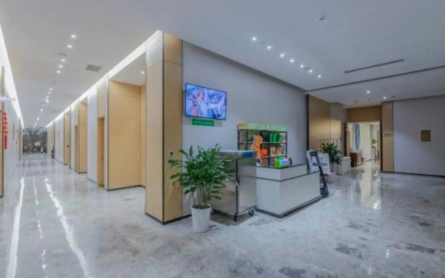 Ningbo Sports Hotel (Beilun Yintai Branch)