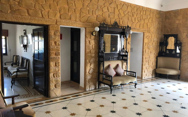 Hotel Rawalkot