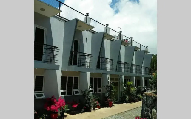 Pinewoods Guest House