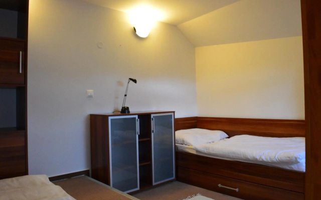 Apartmán G4 v Tatranskej Štrbe - Apartmánový dom Golem