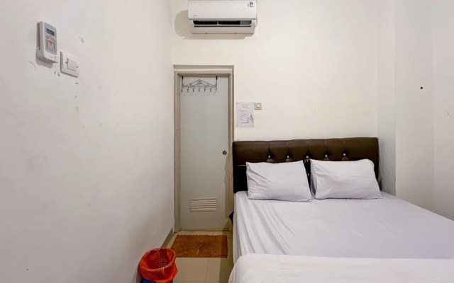 JJ House Mitra RedDoorz – Guest Rooms – Jakarta