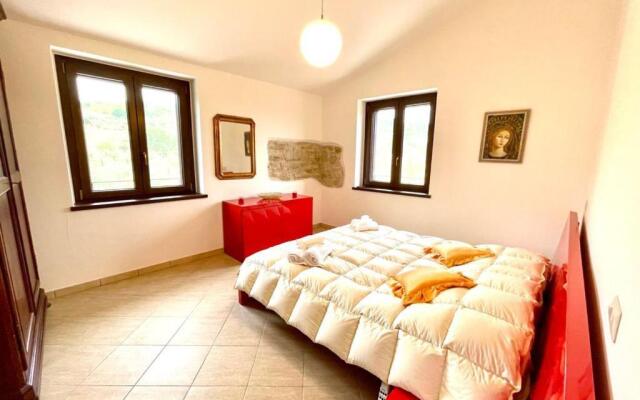 Umbrian Hills Flat - Free Parking & Garden